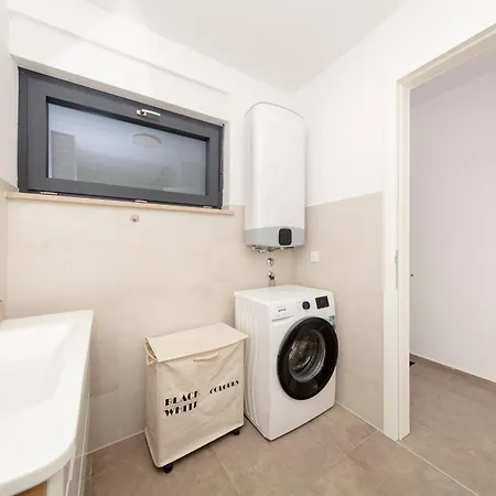 Apartment Seaview Banjole